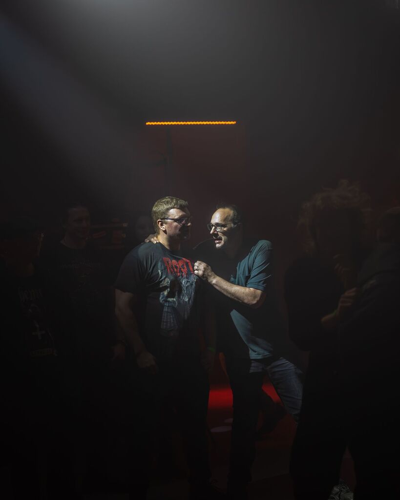 Agitation - Foto: Sascha Smirnoff